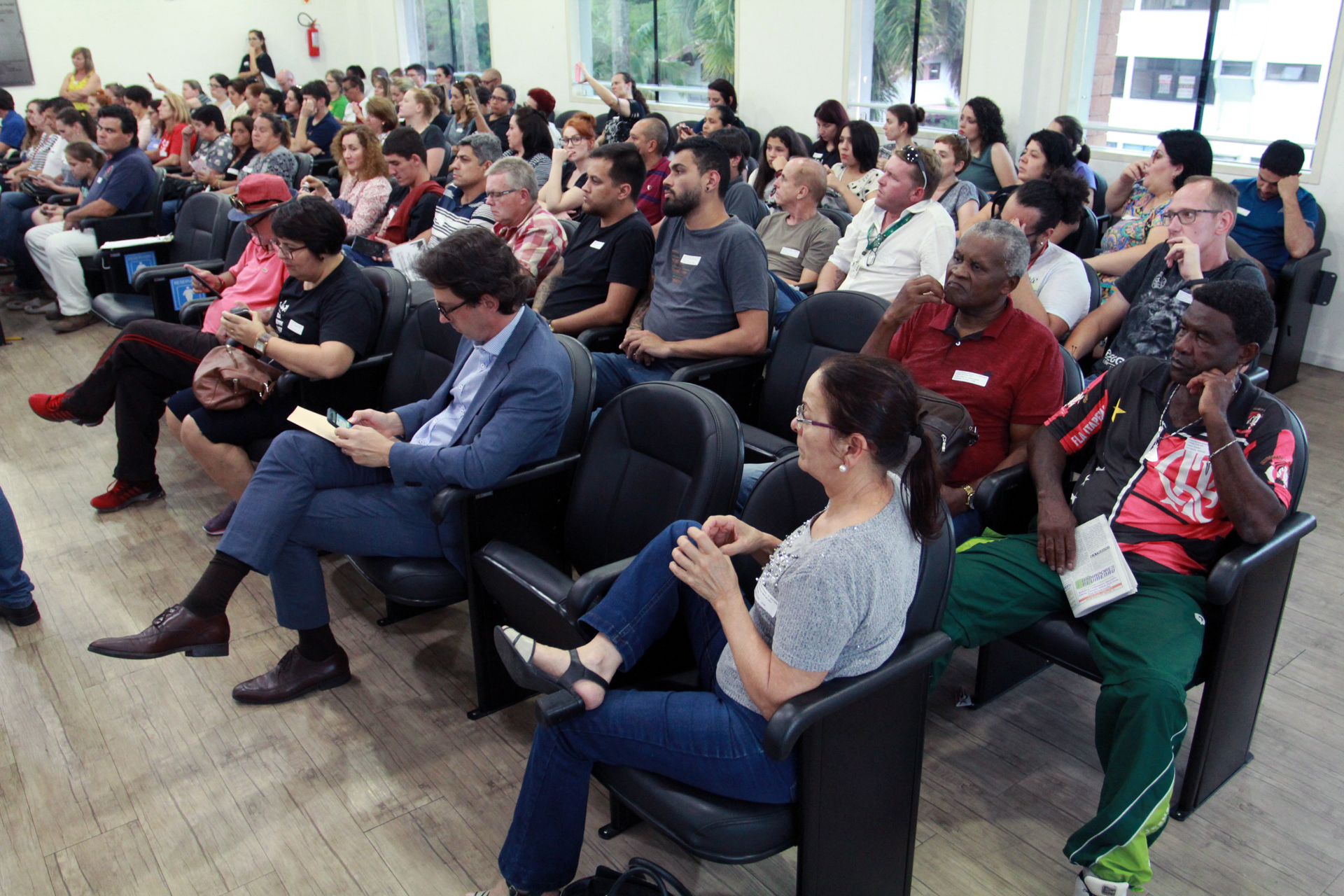 Vereadores aprovam 13 projetos de lei em redação final nesta quinta-feira