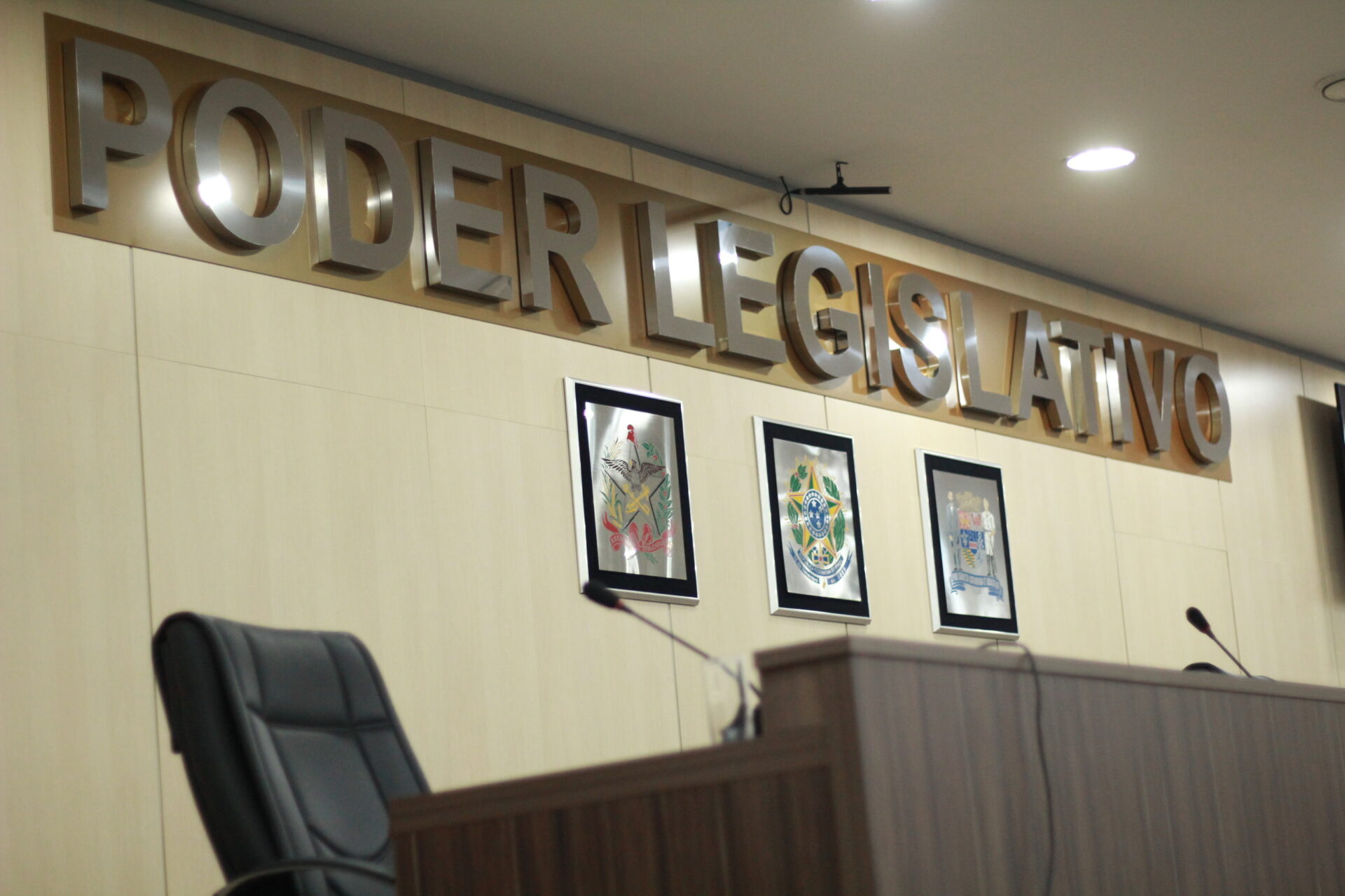 Seis projetos de lei e de decreto legislativo passam pela CCJ