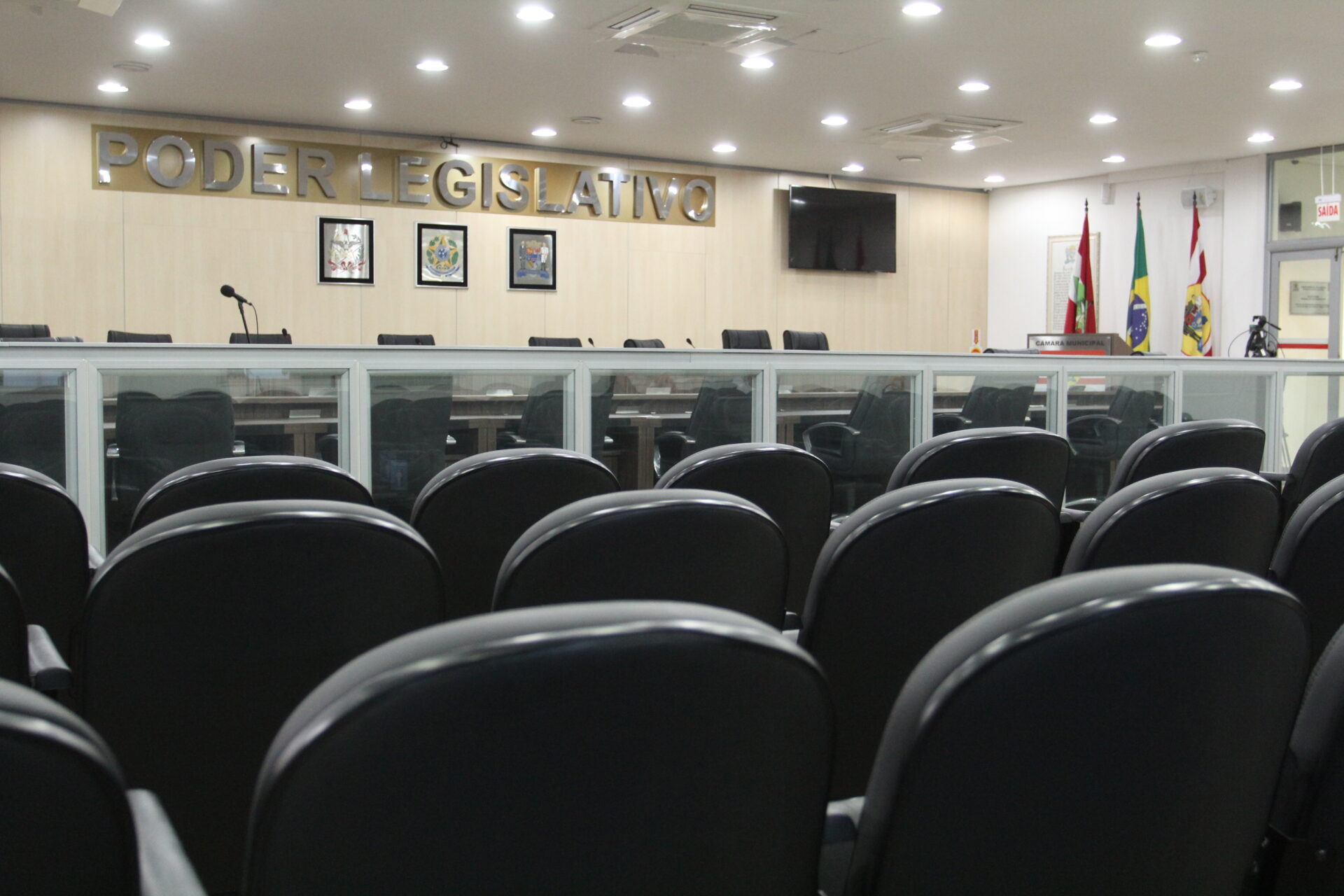 Câmara de Vereadores atualiza medidas de prevenção durante as reuniões em Plenário
