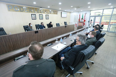 Linhas de crédito disponíveis aos pequenos empreendedores são apresentadas em reunião de Frente Parlamentar da Câmara de Blumenau