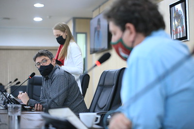 Projeto de lei e duas emendas passam pelas comissões de Educação, Transportes e Agricultura