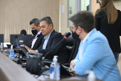CCJ analisa 20 projetos de lei na reunião desta terça-feira