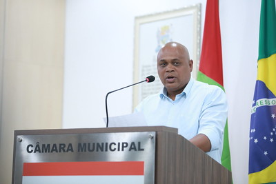 Presidente da Uniblam convida os vereadores para festejarem os 25 anos da entidade
