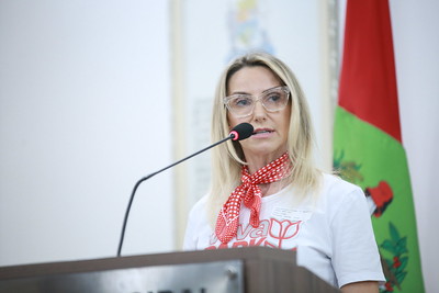 Presidente da Associação Viva Parkinson Blumenau fala das ações da entidade na tribuna livre