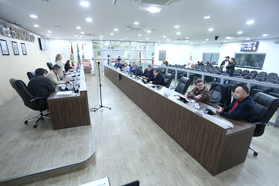 Câmara de Blumenau aprova projeto que regulamenta pisos do magistério e dos agentes comunitários de saúde e de combate às endemias