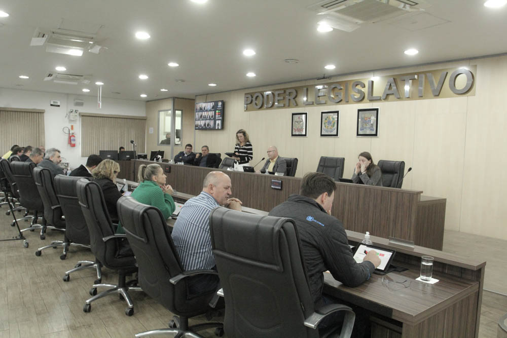 Aprovada, em segunda votação, proposta que prioriza matrícula de irmãos na mesma unidade educacional