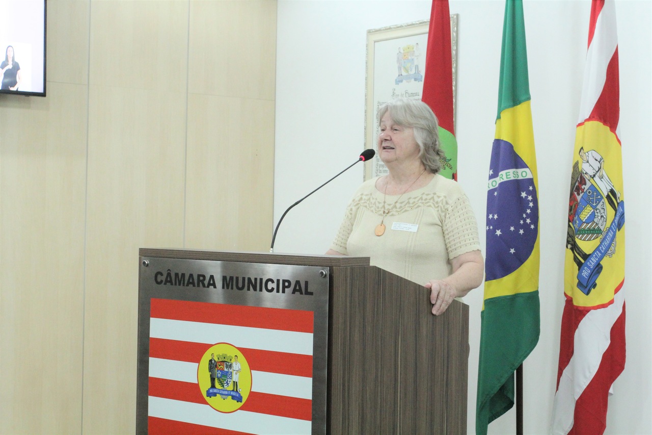 Representante do Conselho Municipal do Idoso fala sobre necessidade de políticas públicas para essa população