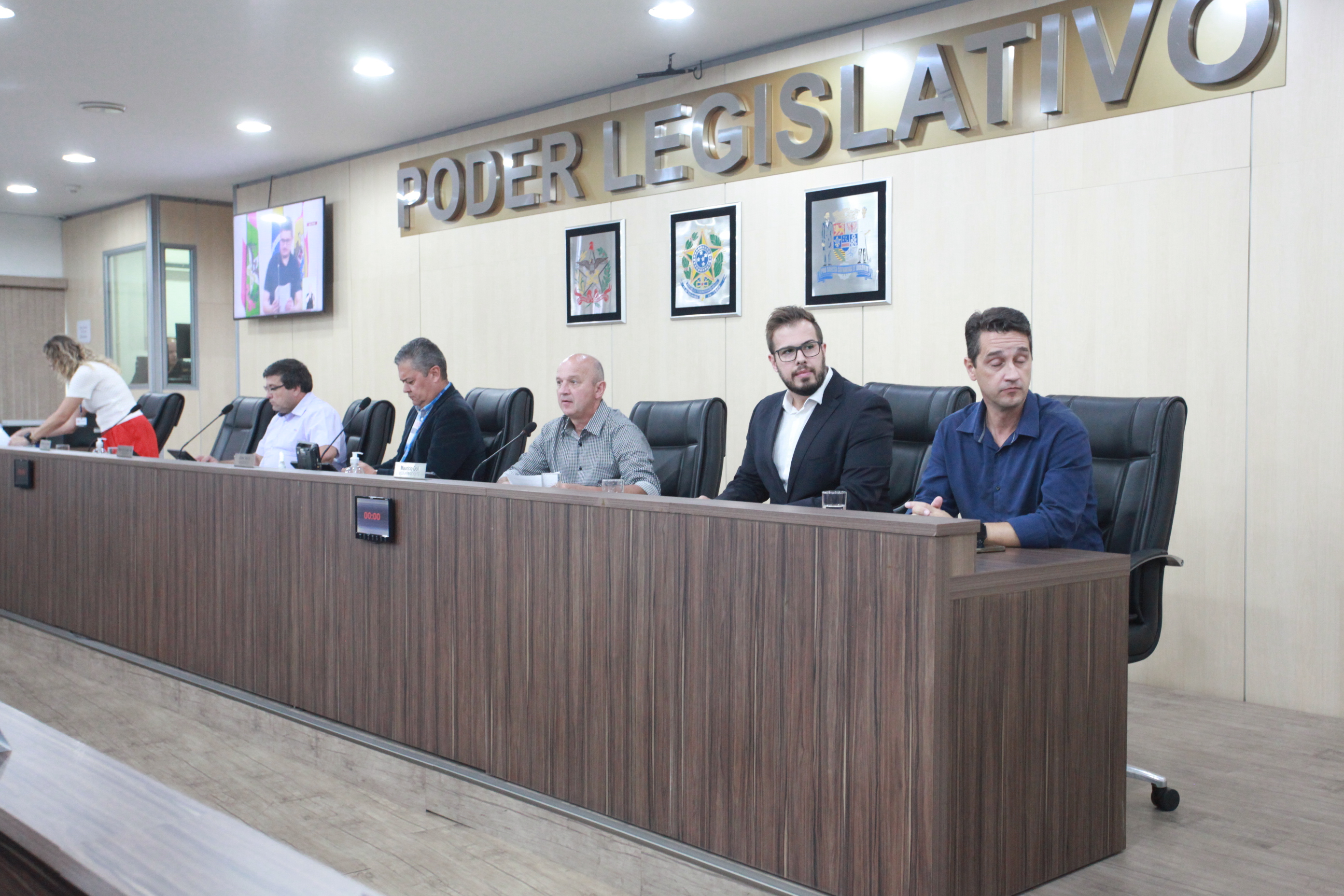 Câmara de Blumenau aprova projeto que revoga duas leis sobre multas de trânsito