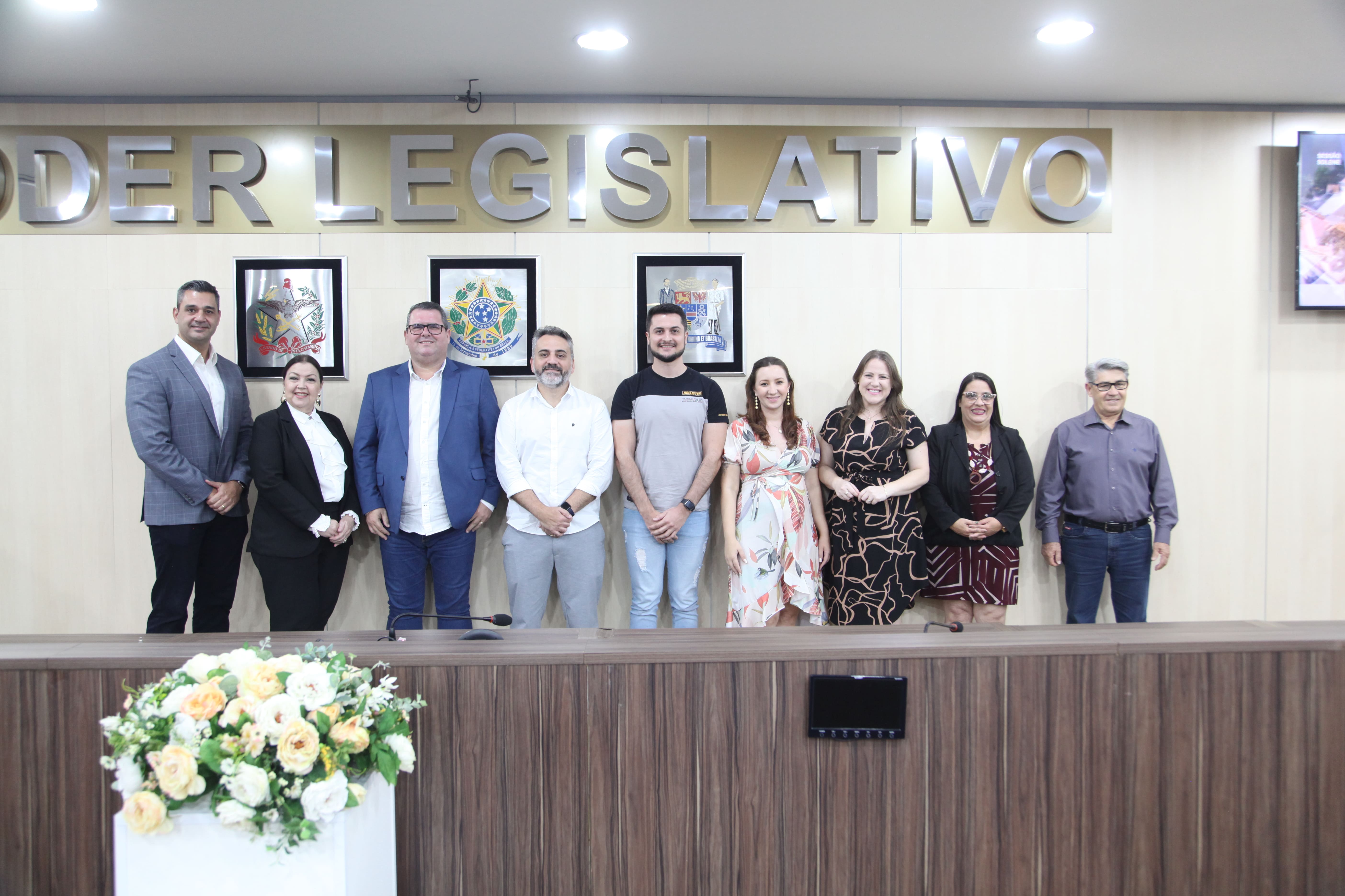 Câmara homenageia seis personalidades que se destacam em diversas áreas na cidade  