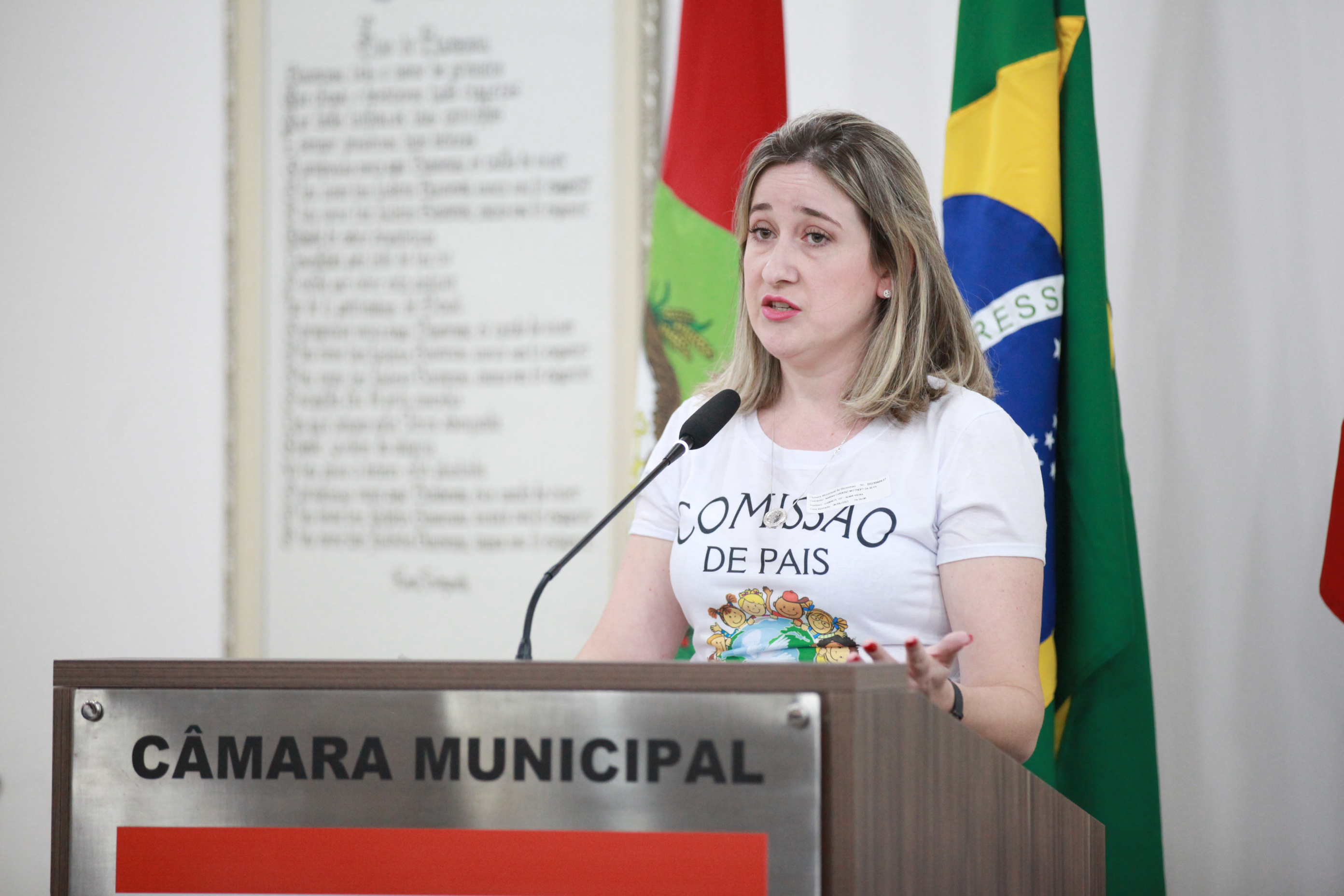 Comissão de Pais alerta sobre vulnerabilidade da EBM Pedro II durante Momento da Presidência