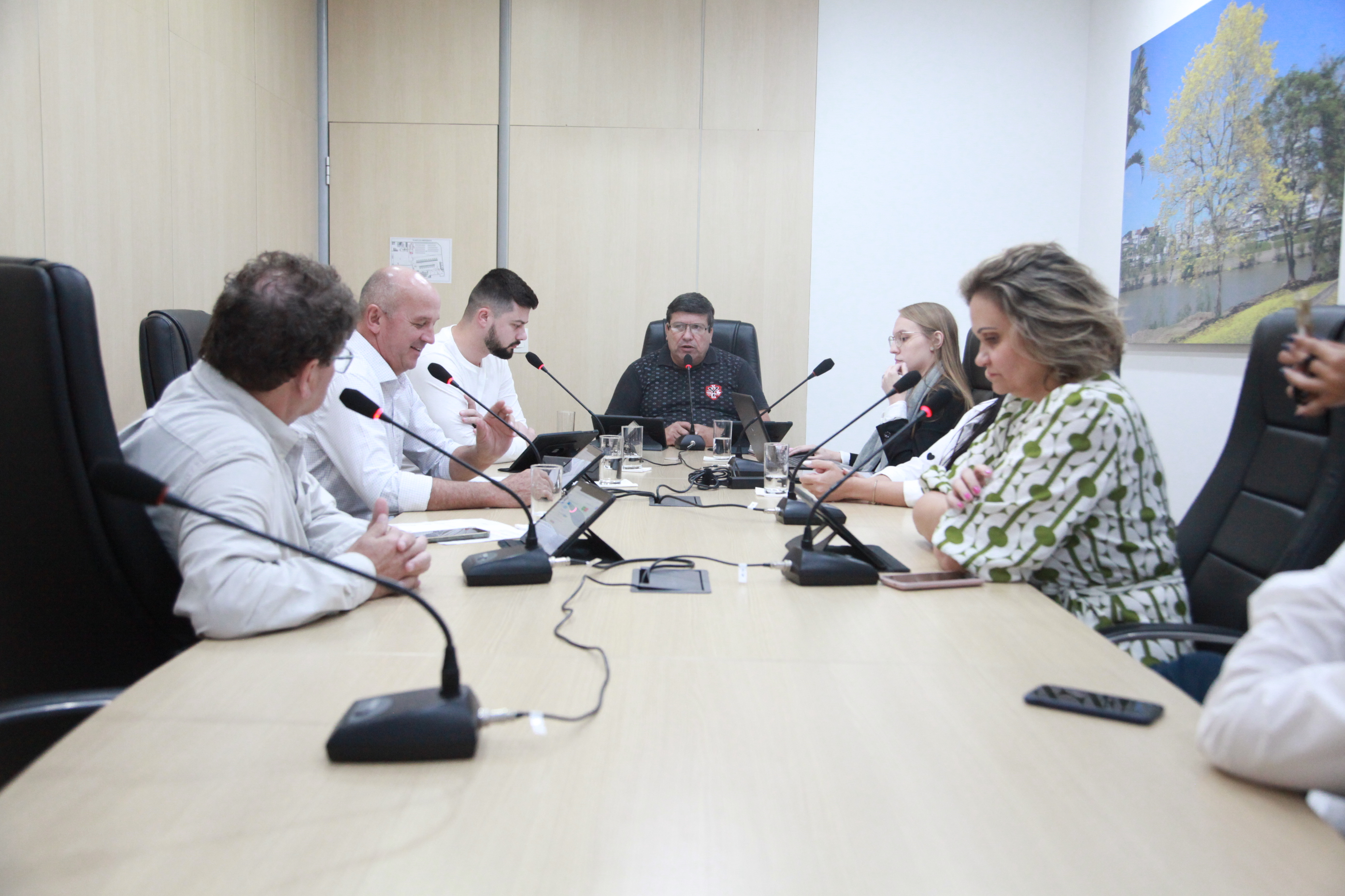 Comissão de Finanças dá parecer favorável a um projeto na reunião desta terça-feira