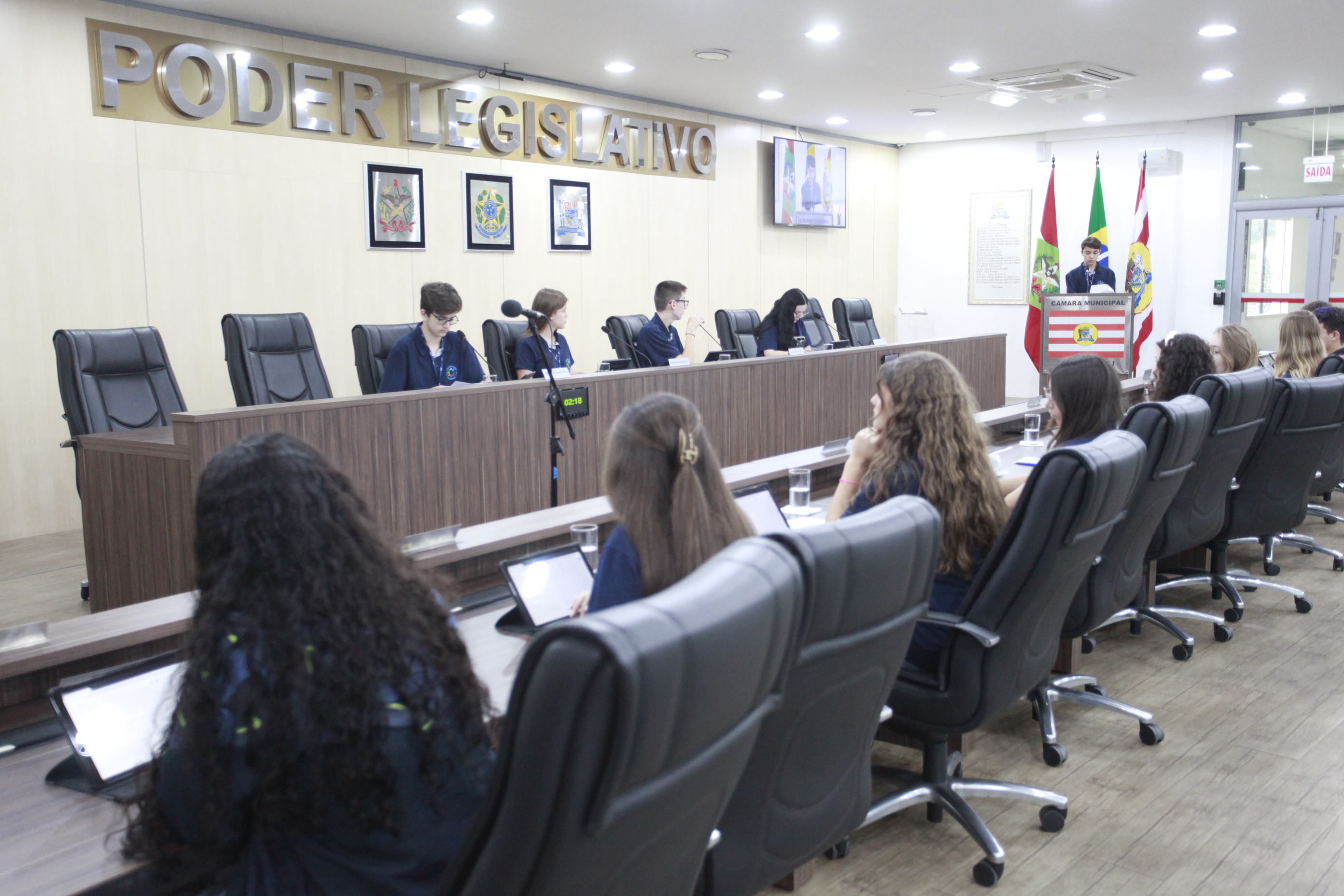 Vereadores mirins aprovam seis requerimentos e promovem discussões importantes em torno de campanhas do mês de setembro 