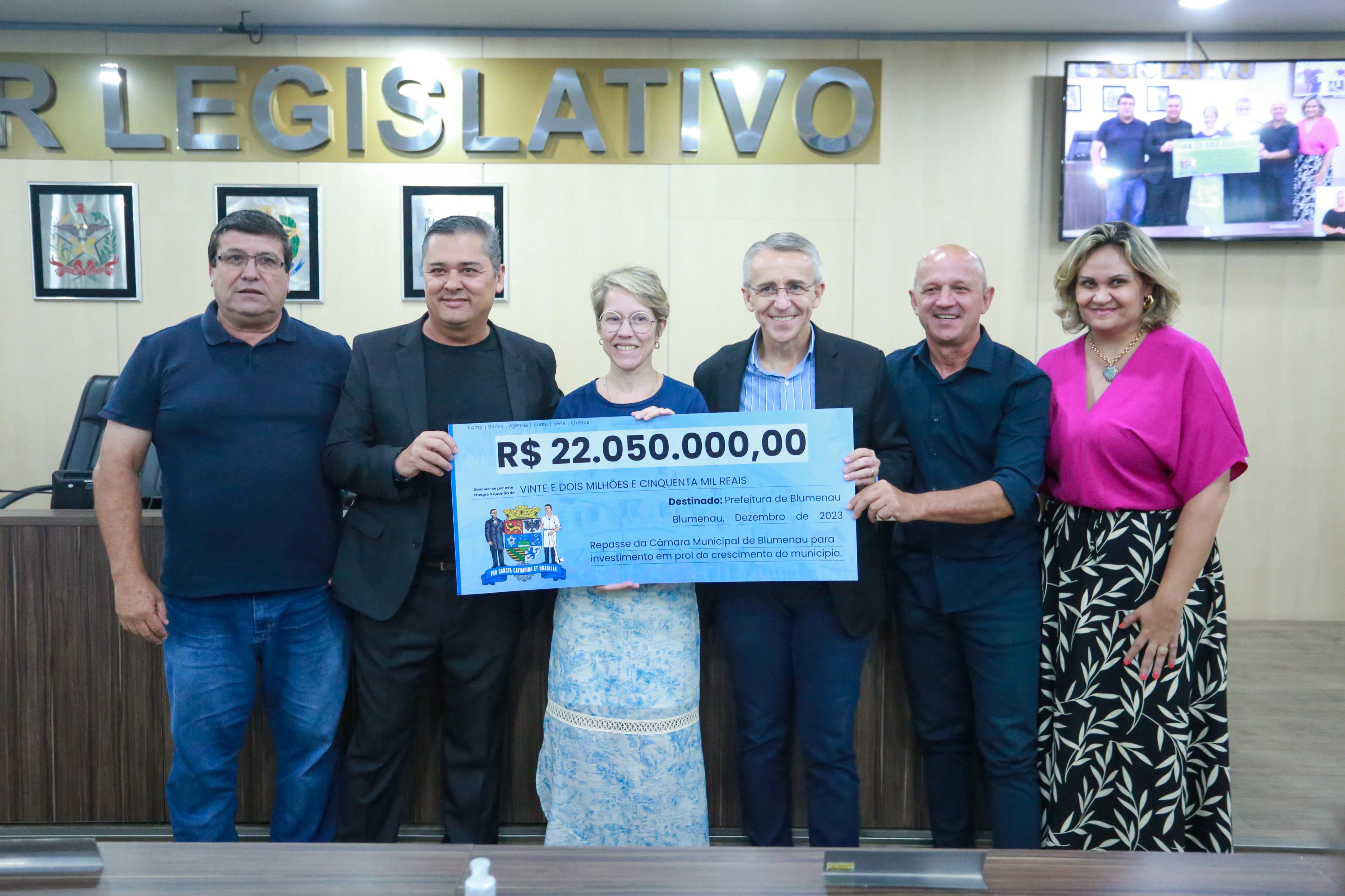 Câmara de Blumenau faz a maior devolução da história ao Executivo
