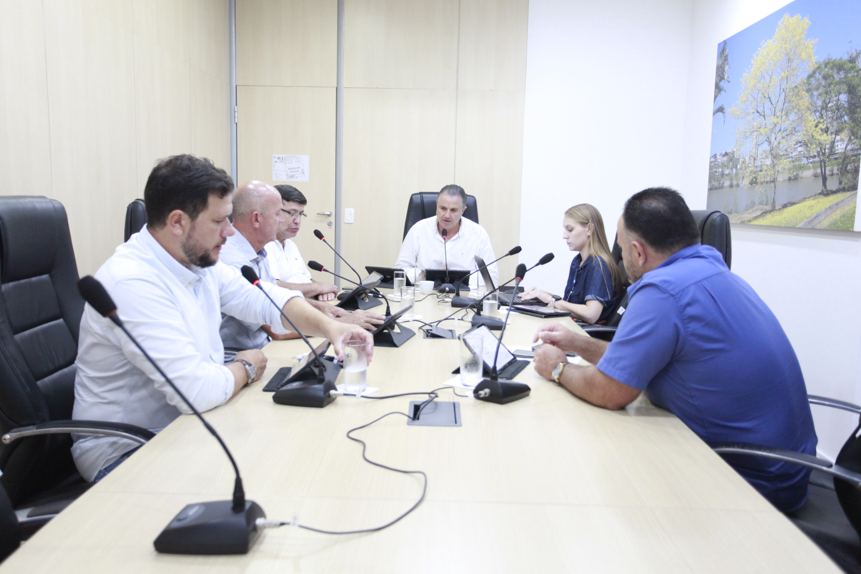 Projeto de lei é retirado para vistas dos vereadores na primeira reunião da CCJ de 2024