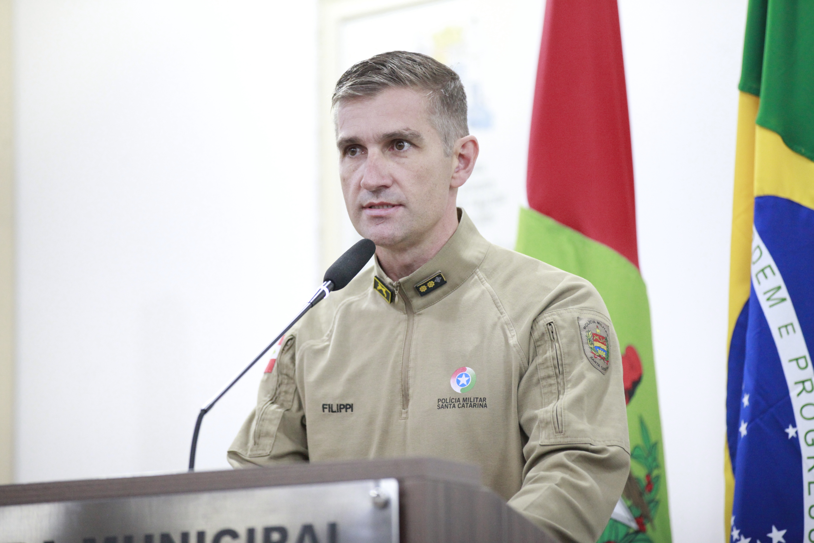 Comandante do 10º Batalhão da PM fala sobre segurança nos terminais de ônibus de Blumenau
