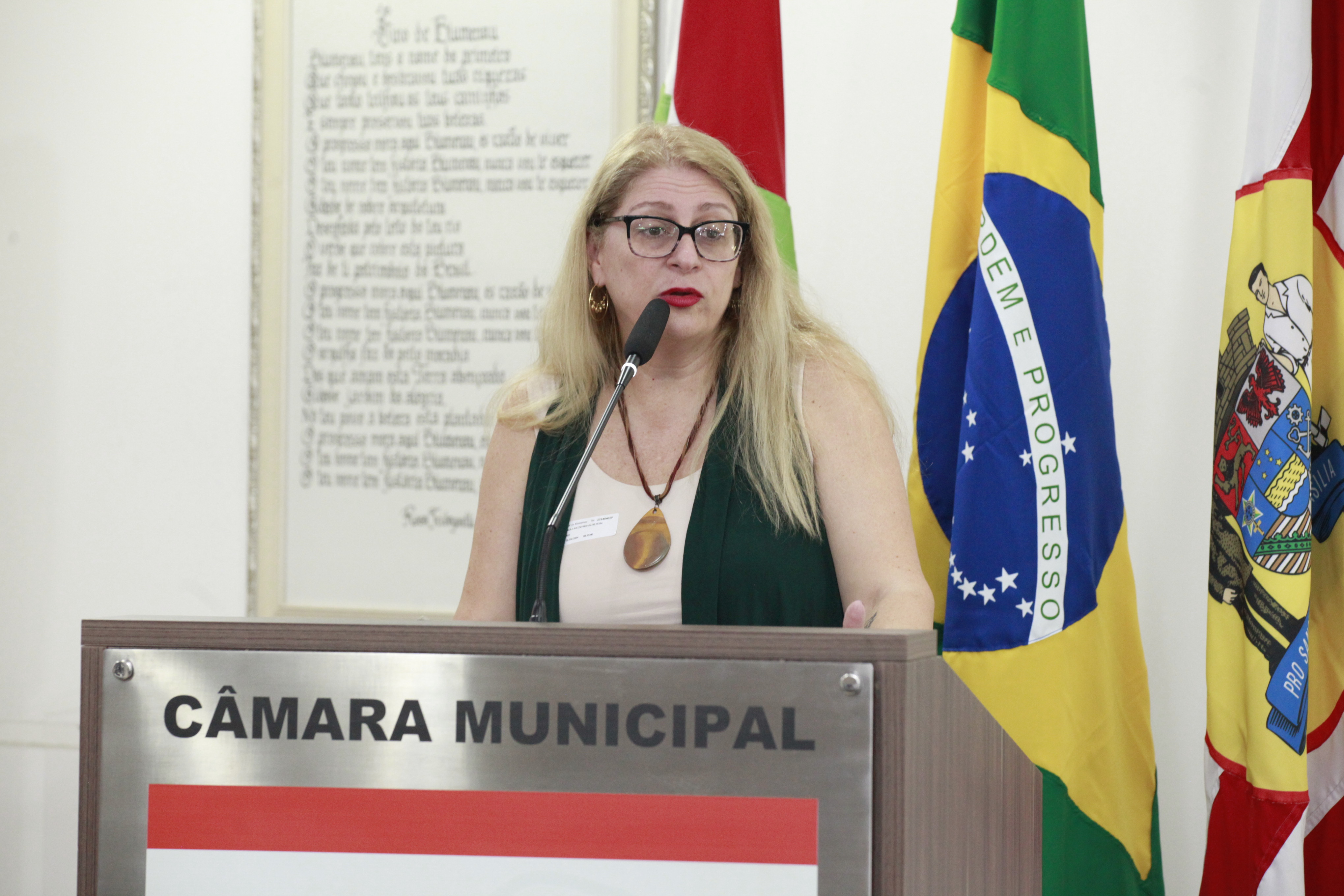 Diretora-geral do IFSC Gaspar fala sobre a suspensão da Linha Bela Vista do transporte coletivo urbano de Blumenau