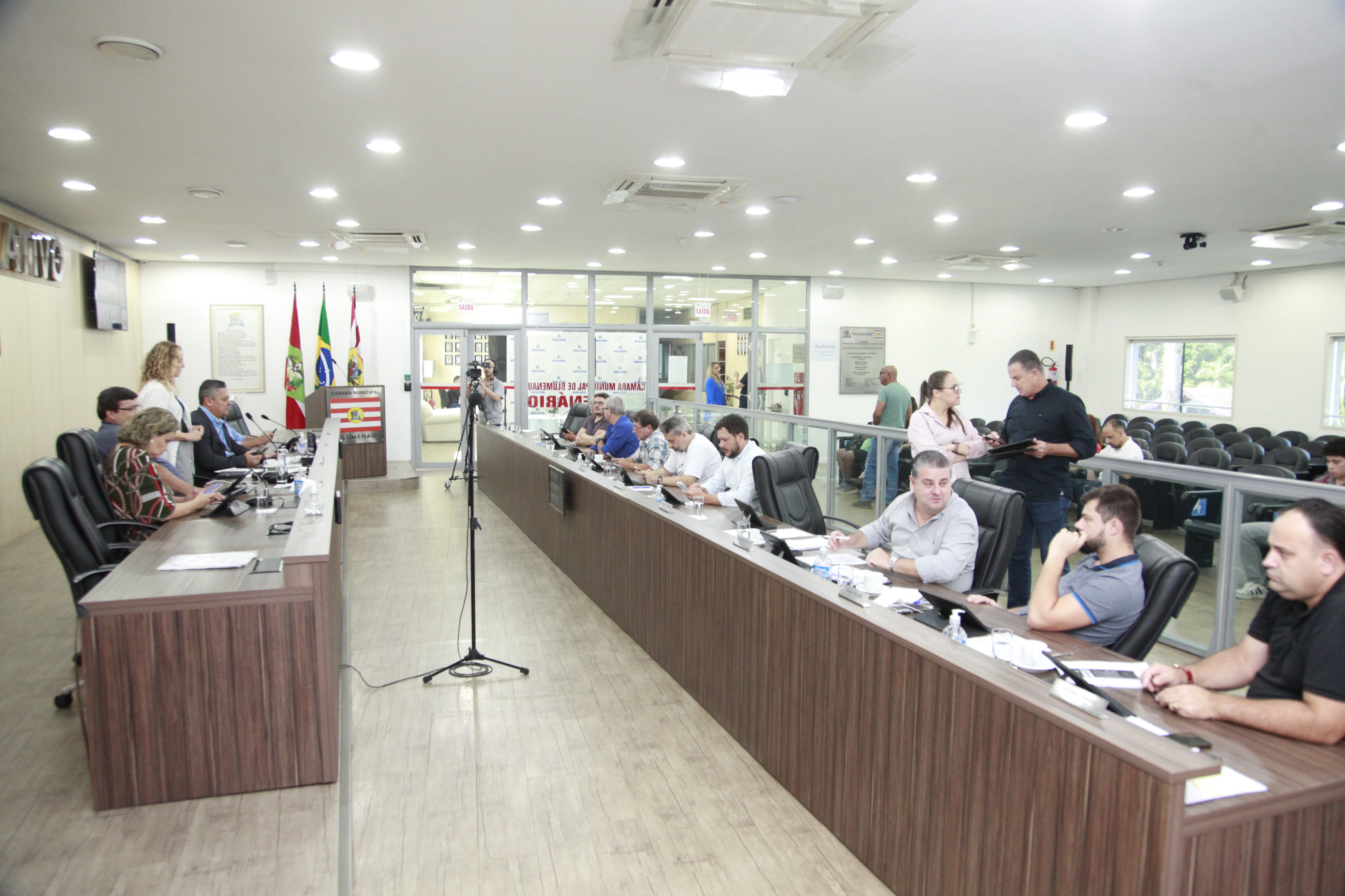 Resumo dos pronunciamentos dos vereadores 04 04
