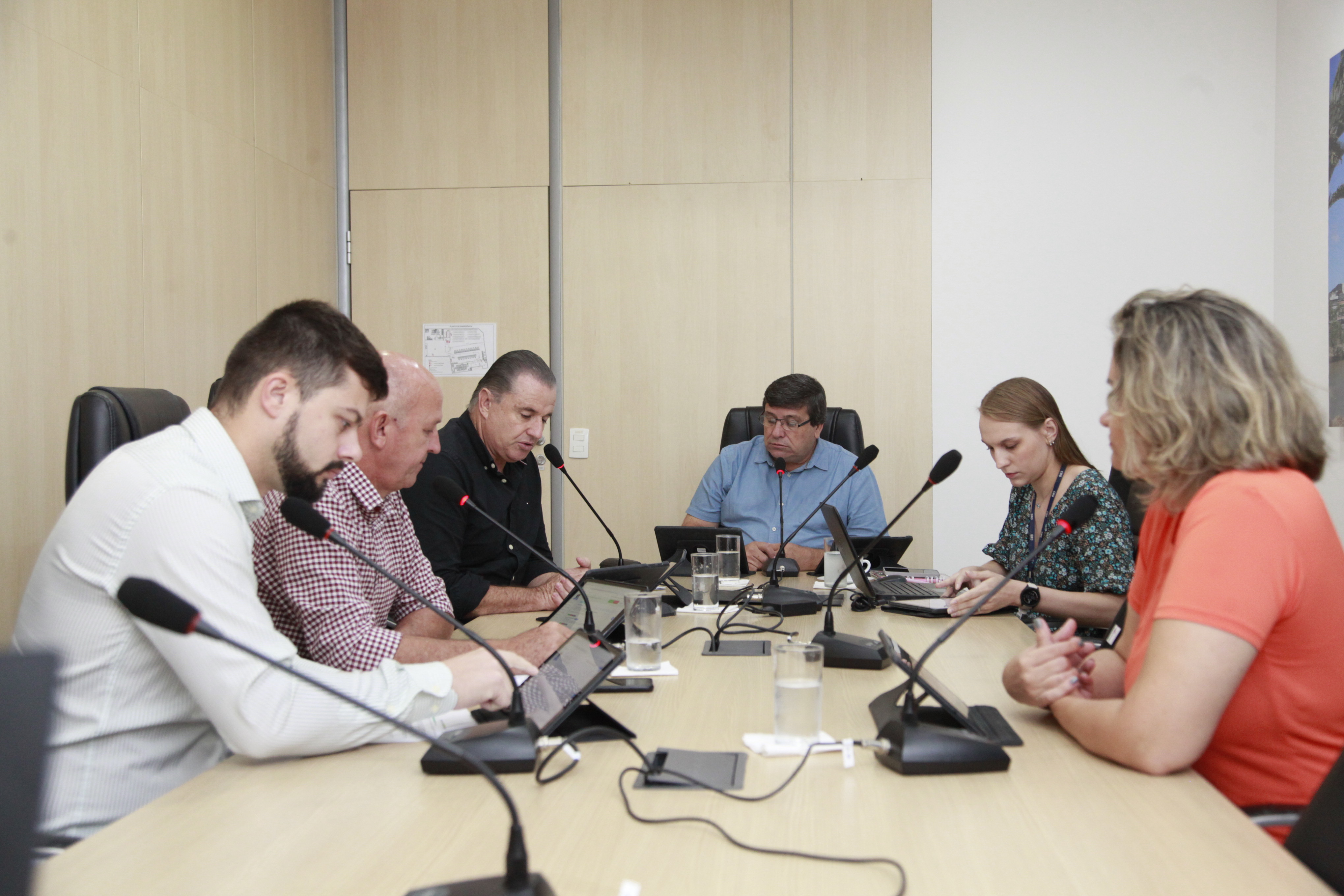 Comissão de Finanças dá parecer favorável às contas da prefeitura de Blumenau do exercício de 2022