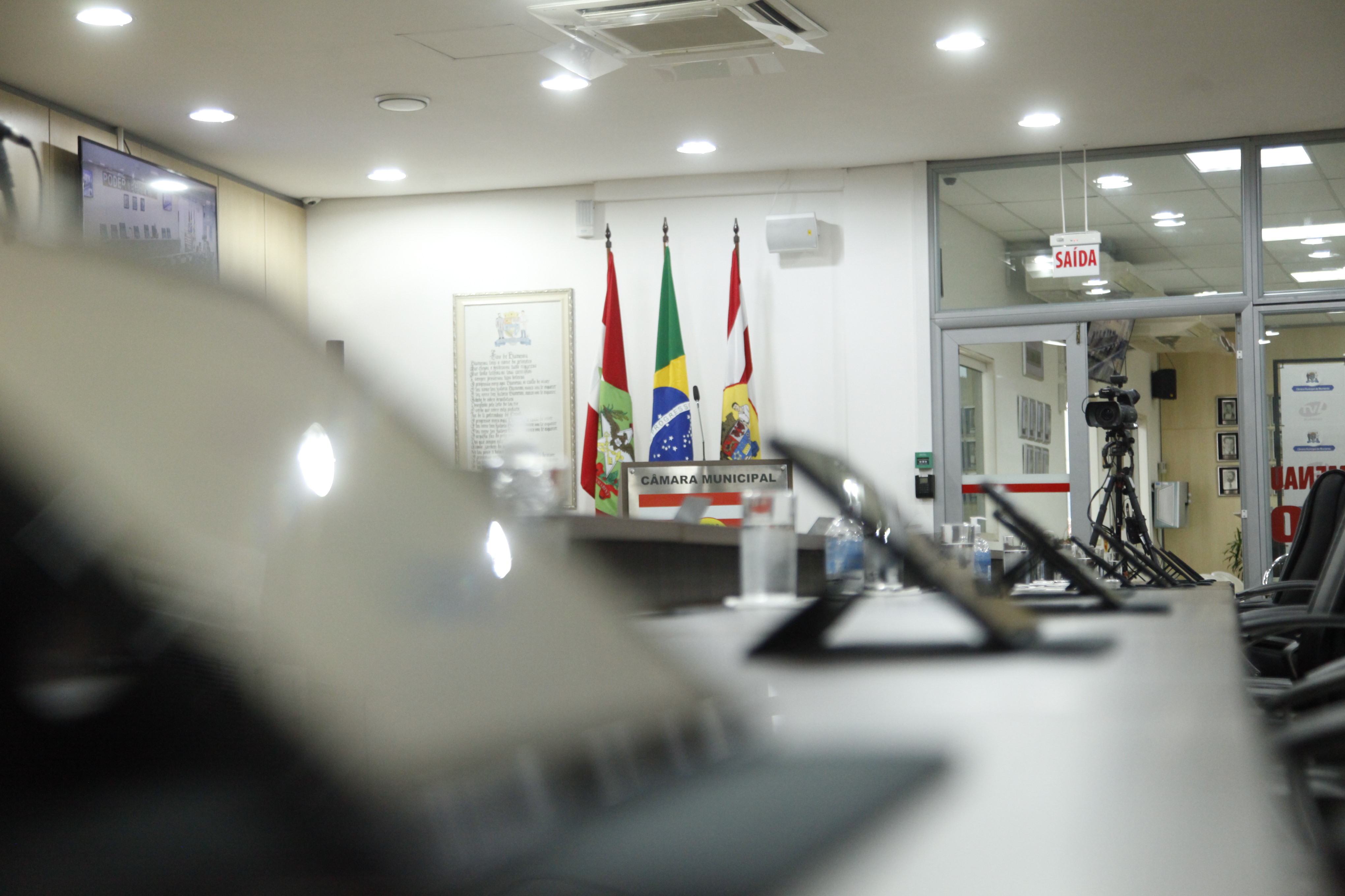 Câmara aprova projeto que altera dispositivo sobre aulas de reciclagem aos manipuladores de alimentos