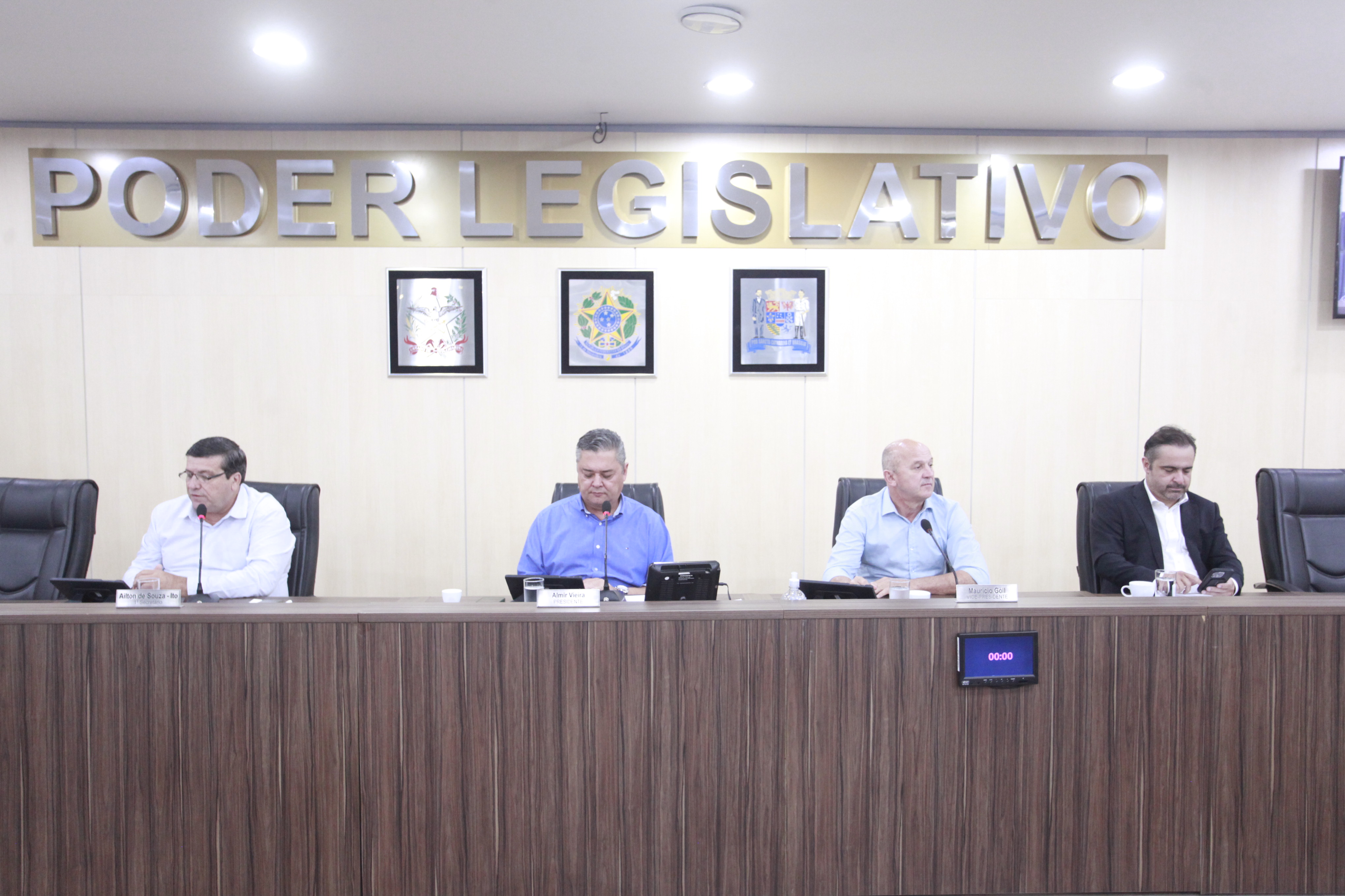 Resumo dos pronunciamentos dos vereadores 10/12