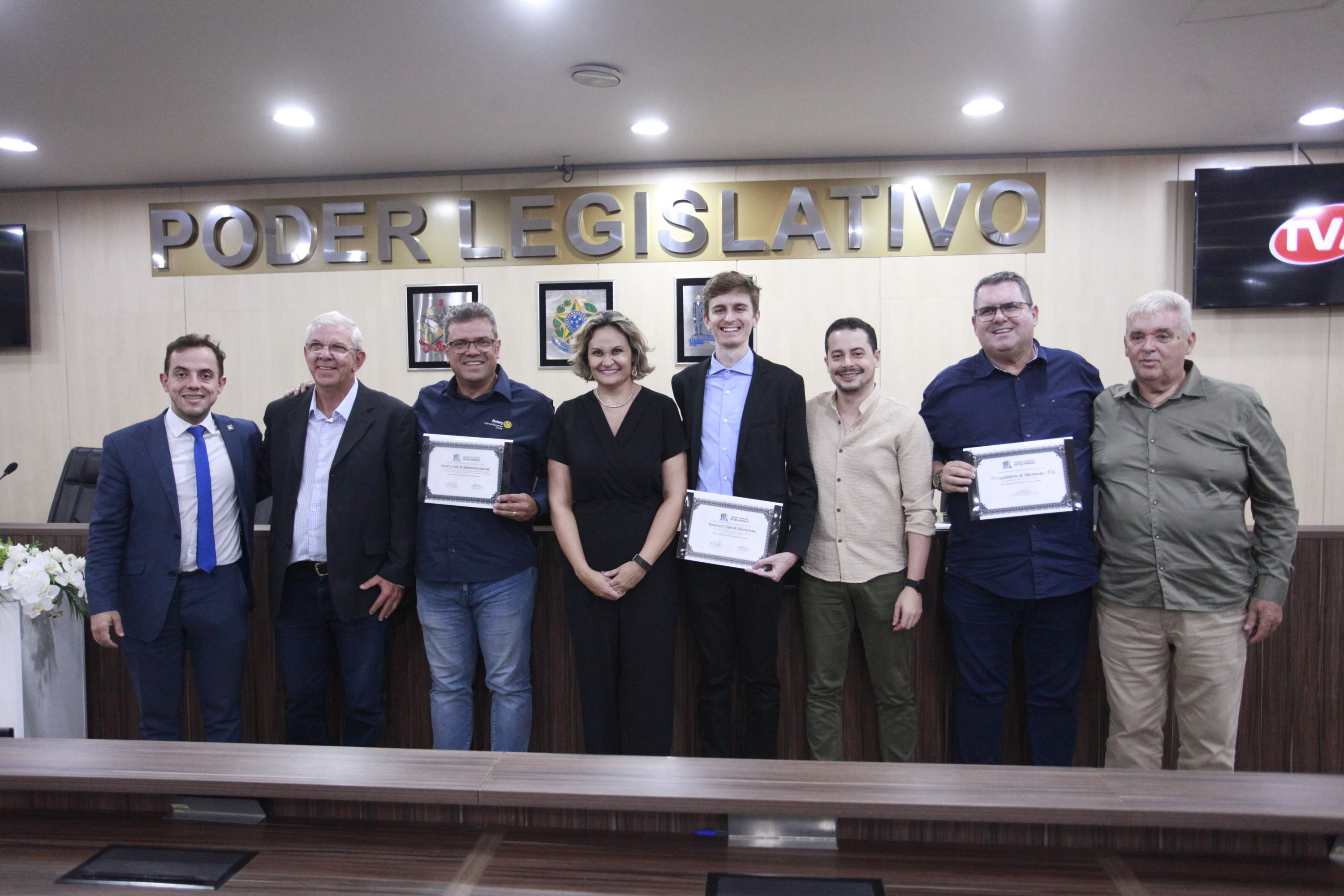TVL Blumenau é homenageada pela Câmara e pela Alesc pelos 25 anos de fundação