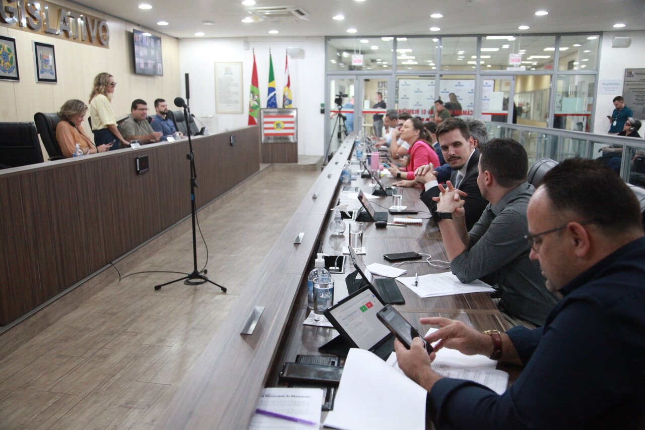 Confira os projetos e proposições aprovados na sessão desta terça-feira (22)