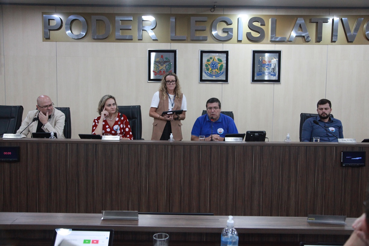 Confira os projetos e proposições aprovados na sessão desta terça-feira (6)