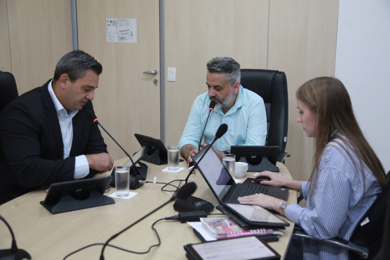 Comissão de Educação reafirma a intenção de ouvir representantes do Samae, BRK e Agir sobre aumento da tarifa de esgoto