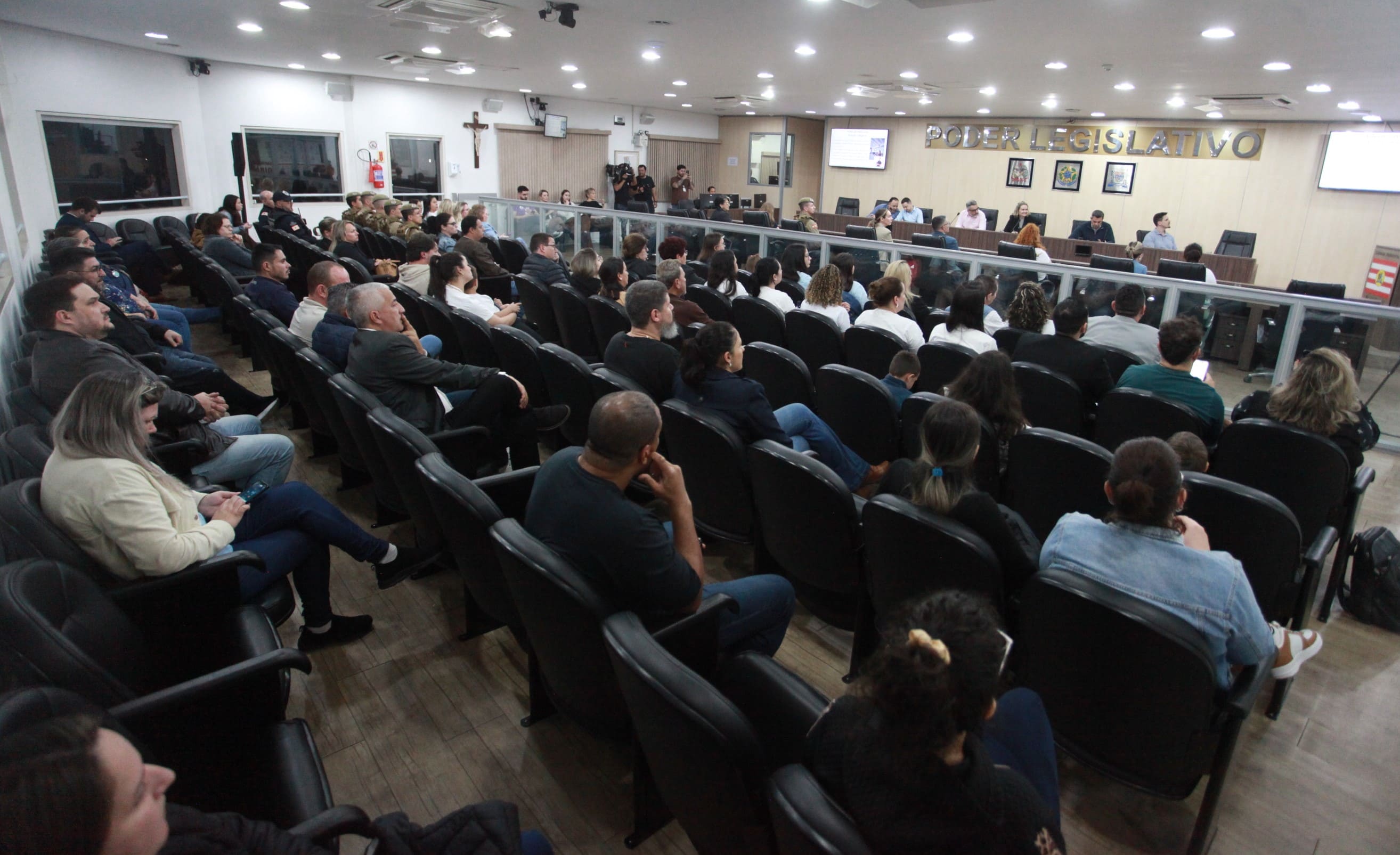  Audiência pública da Câmara propõe criação de comissão permanente sobre segurança nas escolas