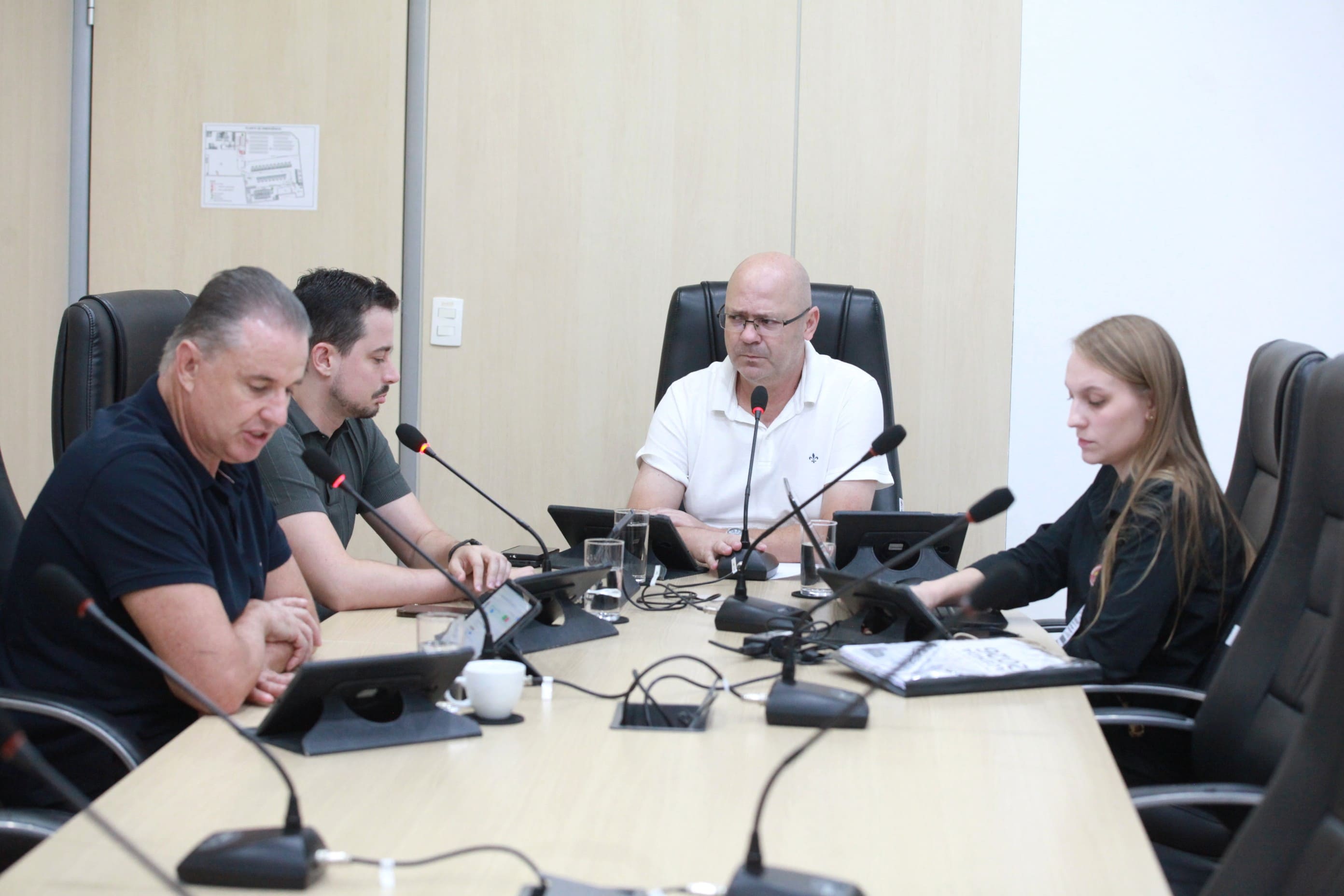 Projeto e emenda passam pelas comissões de Educação, Transportes e Turismo