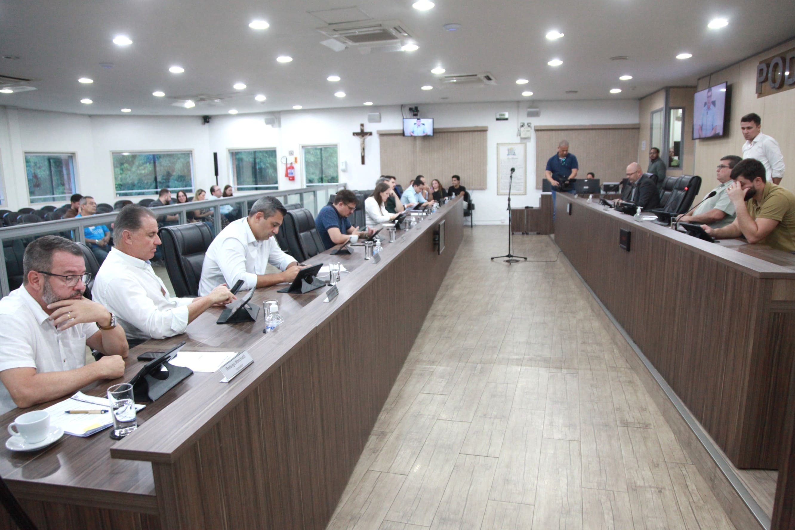 Confira os projetos e proposições aprovados nesta quinta-feira (2)