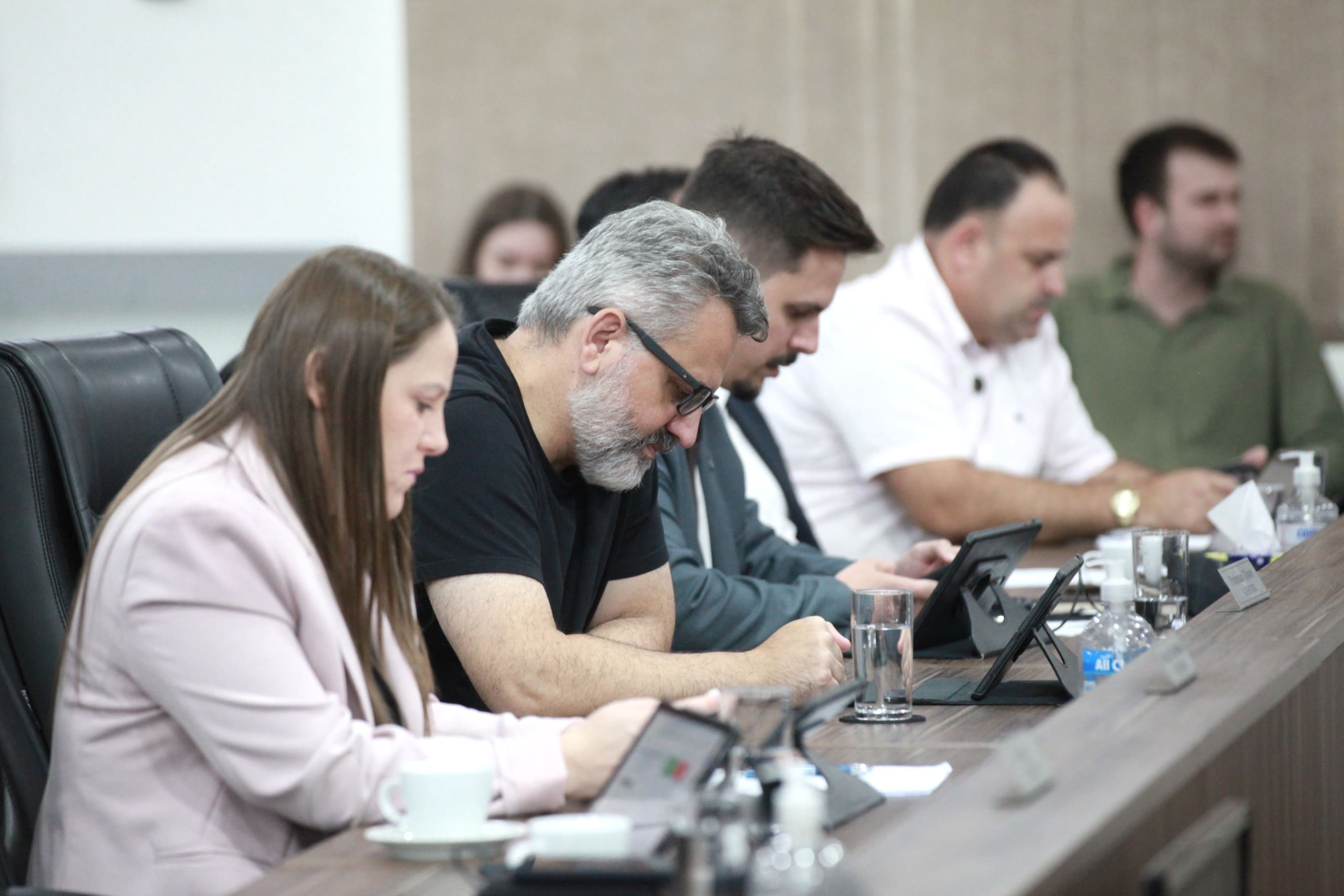 Confira os projetos e proposições aprovados na sessão desta quinta-feira (7)