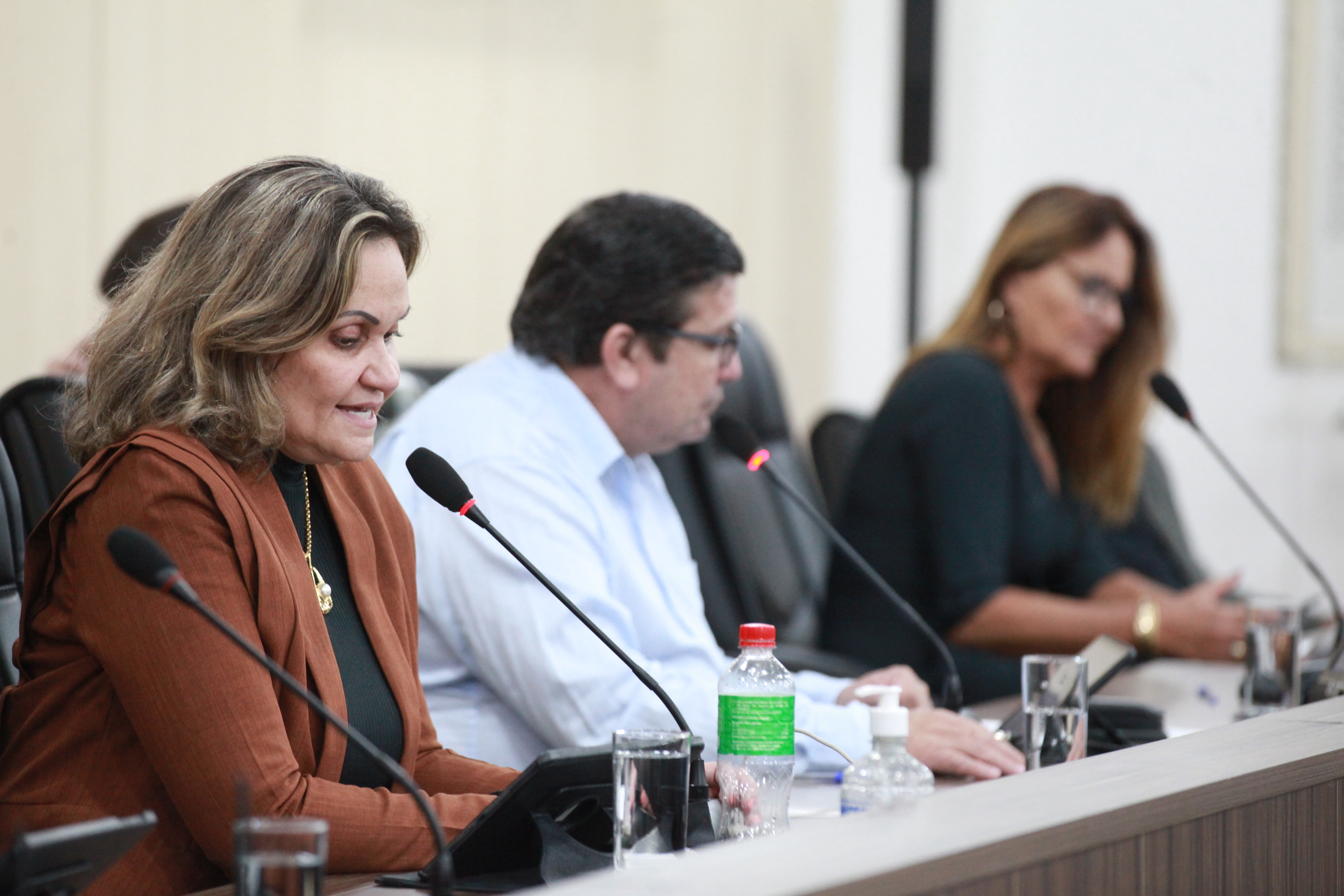 Câmara aprova comissão especial para acompanhar municipalização e adequações do SESI