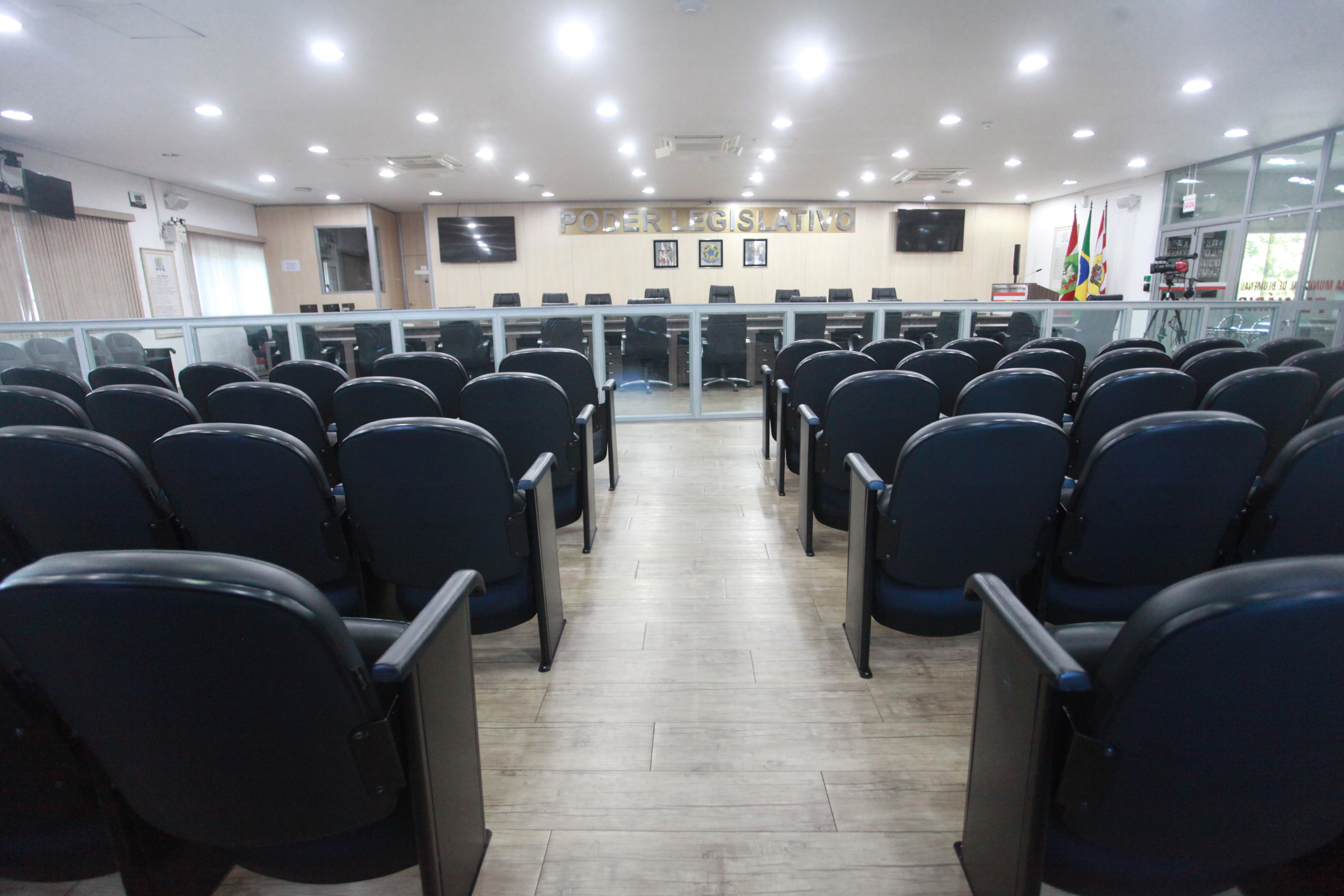 Câmara de Blumenau promove debate técnico sobre riscos e prevenção diante da previsão do El Niño