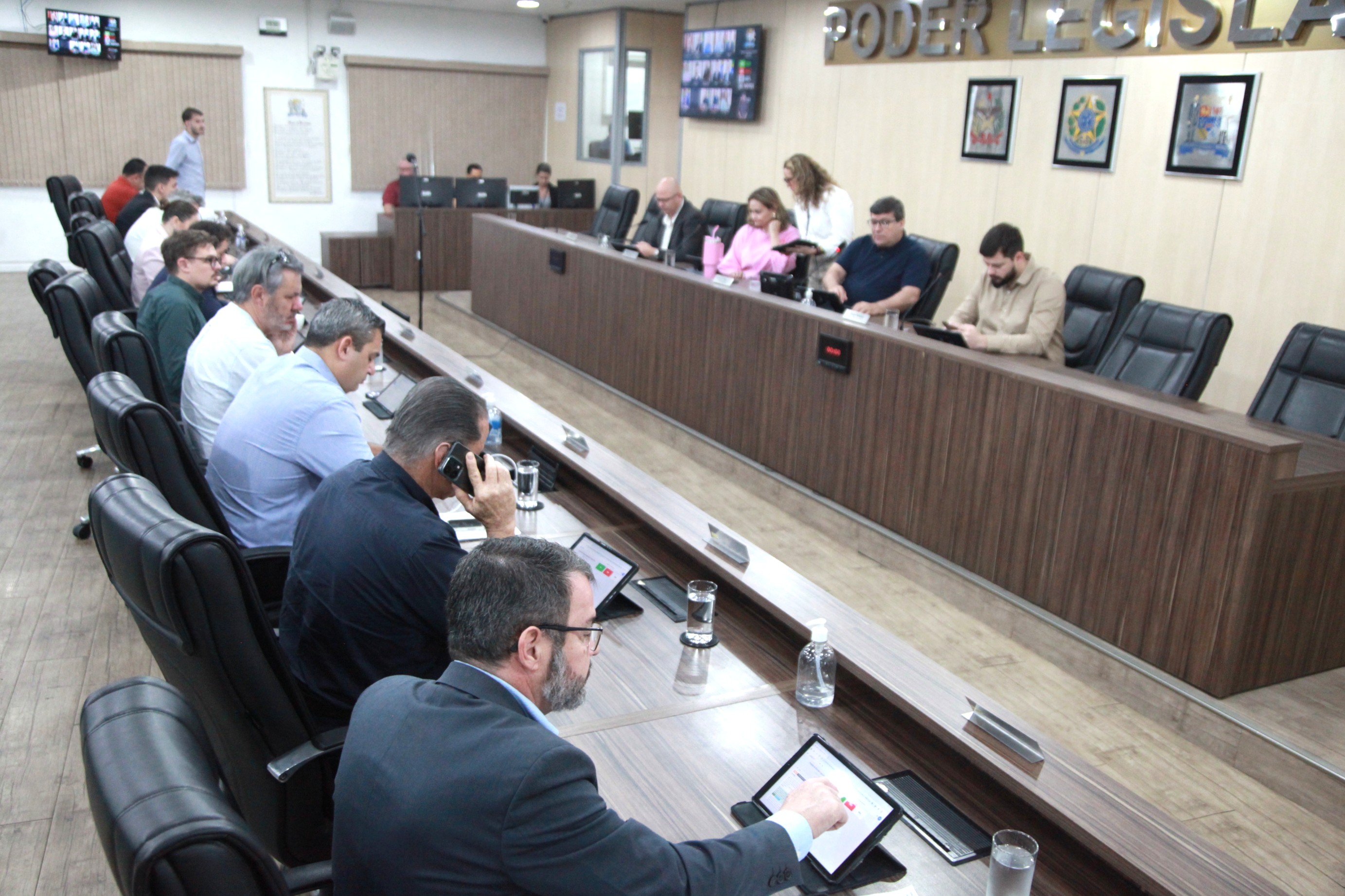 Câmara aprova projeto que prevê instalação de sistemas fotovoltaicos em prédios públicos de Blumenau
