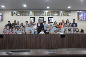 Visita da E.M. Carlos Manske à Câmara Municipal 