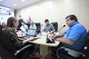 Comissão de Finanças - 18.04 
