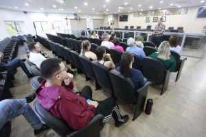 Roda de Conversa com Dr. Ricardo Bortoli 