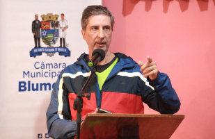 Audiência Pública Debate Mobilidade Urbana da Região da Velha na E.E.B. Hercílio Deeke - 222.06.2026 - Parte I 